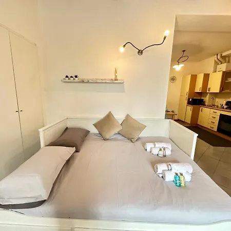 Near Airport - Loft Universita 4 Posti Letto Bergamo Exterior foto